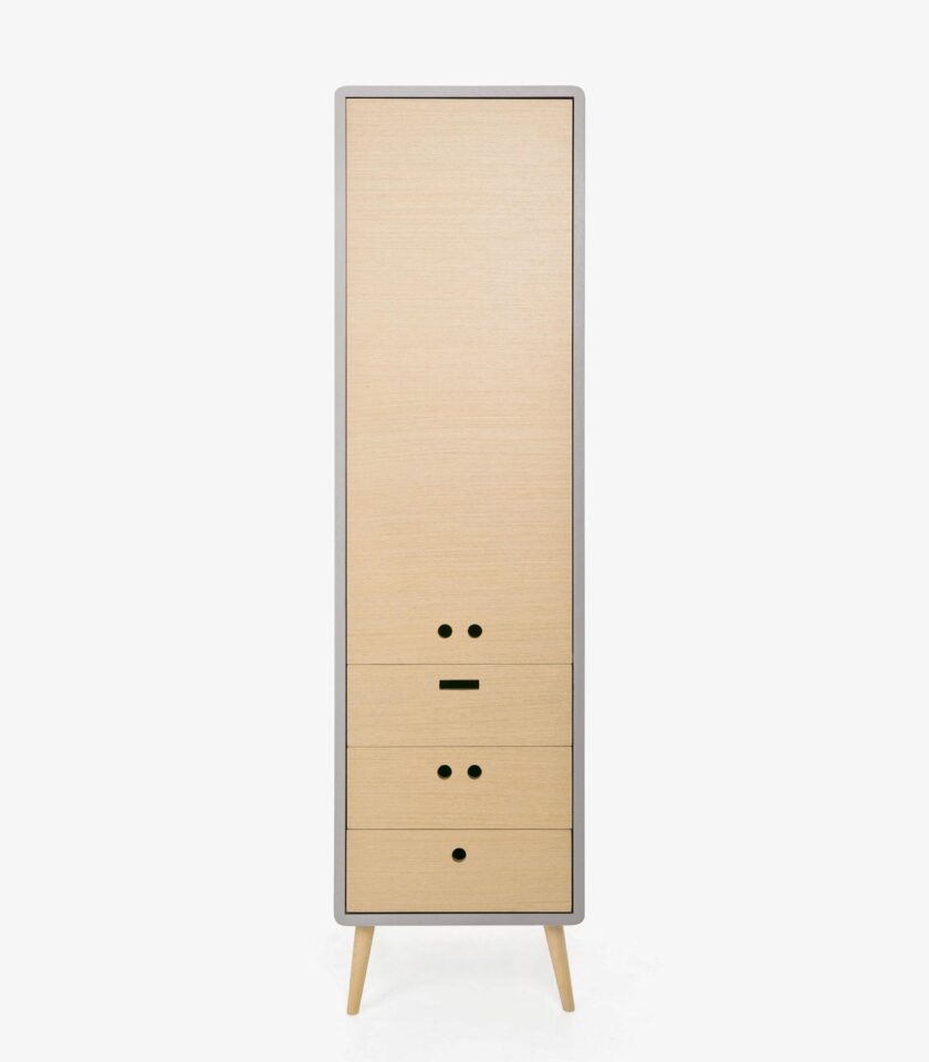 Nandos-Wooden-tall-cabinet-damportugual-1