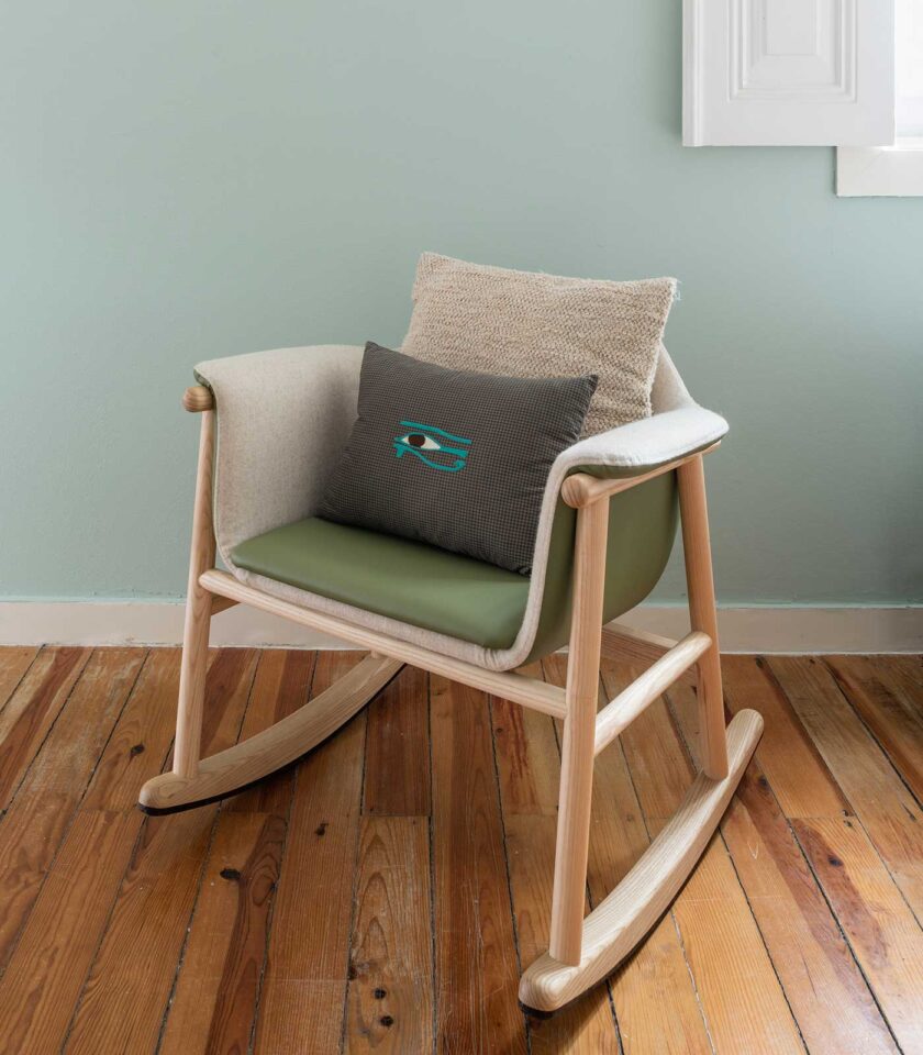 gago-wooden-rocking-chair-damportugal